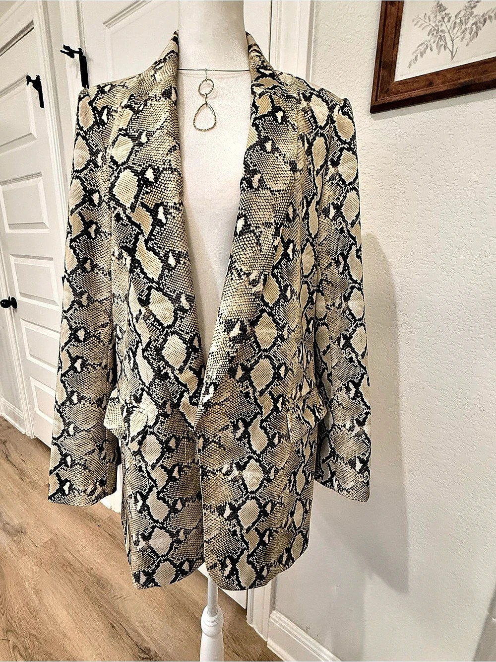 Zara Snake Print Blazer Size M Like New
